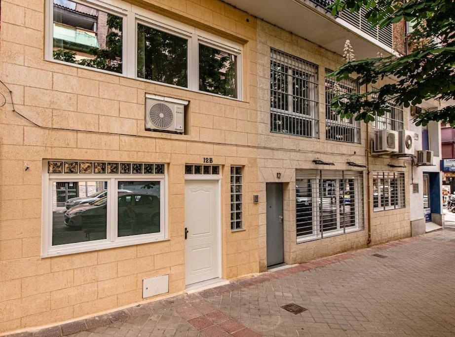 Cozy Duplex Apartment In Barrio De Salamanca - Heredia Madryt Zewnętrze zdjęcie